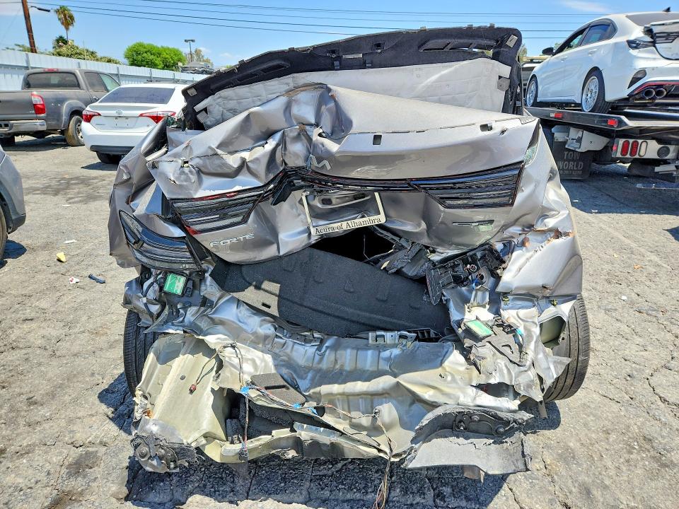 62360166 :رقم المزاد ، 3KPF54AD9PE524995 vin ، 2023 Kia Forte مزاد بيع