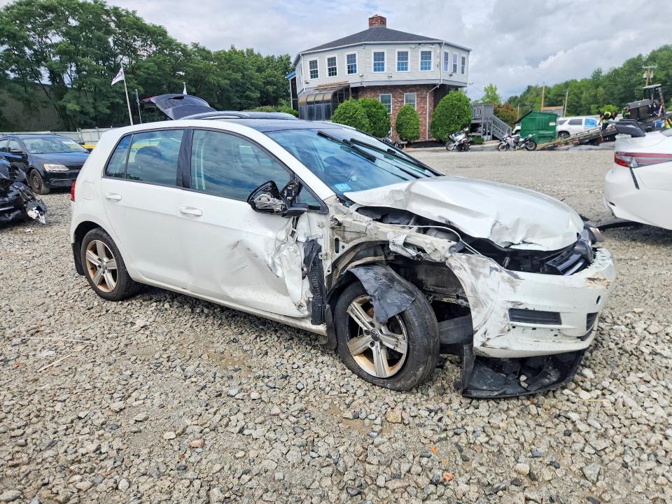 63208146 :رقم المزاد ، 3VW217AU6HM061309 vin ، 2017 Volkswagen Golf مزاد بيع