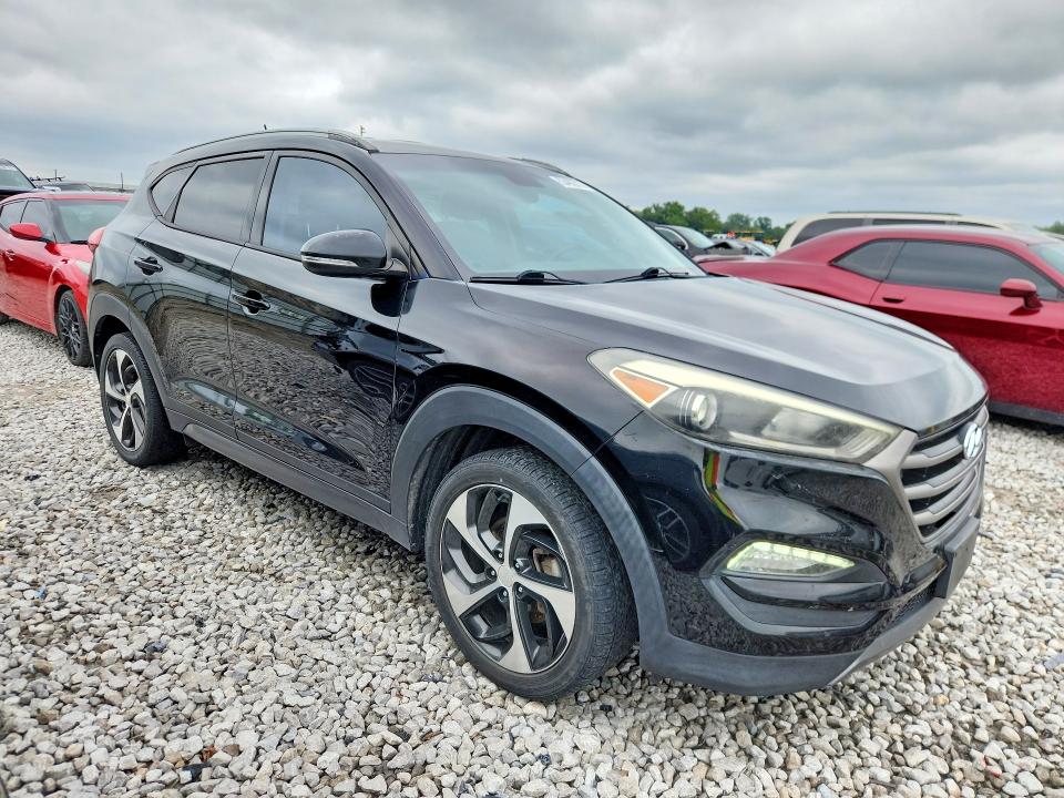 63402016 :رقم المزاد ، KM8J3CA26GU177289 vin ، 2016 Hyundai Tucson مزاد بيع