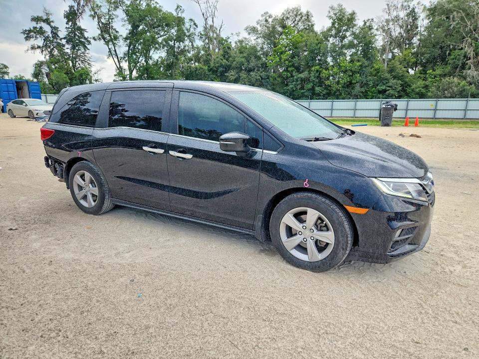 62546116 :رقم المزاد ، 5FNRL6H78LB009828 vin ، 2020 Honda Odyssey مزاد بيع
