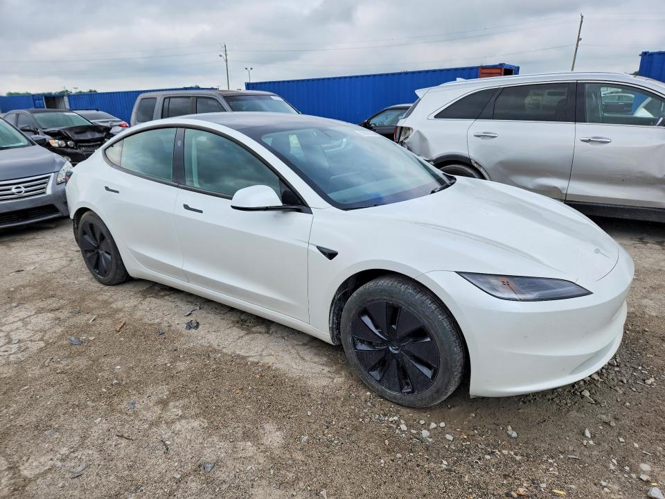 59870556 :رقم المزاد ، 5YJ3E1EB9SF007855 vin ، 2025 Tesla Model 3 مزاد بيع