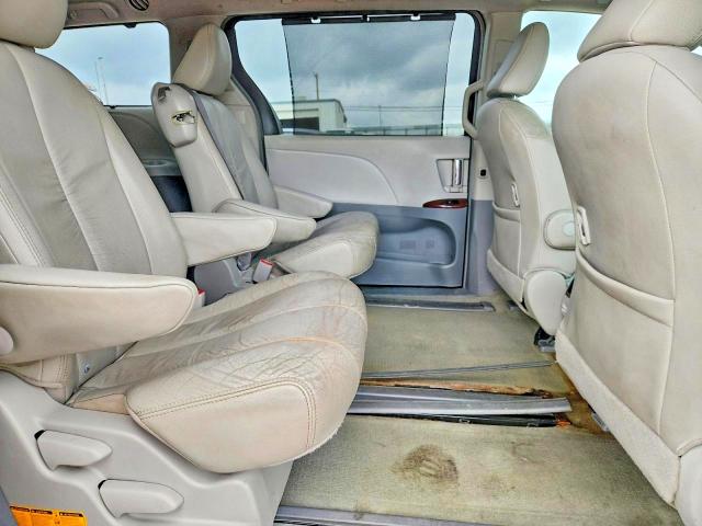 Продаж на аукціоні авто 2012 Toyota Sienna, vin: 5TDYK3DC8CS188335, номер лоту: 61865376
