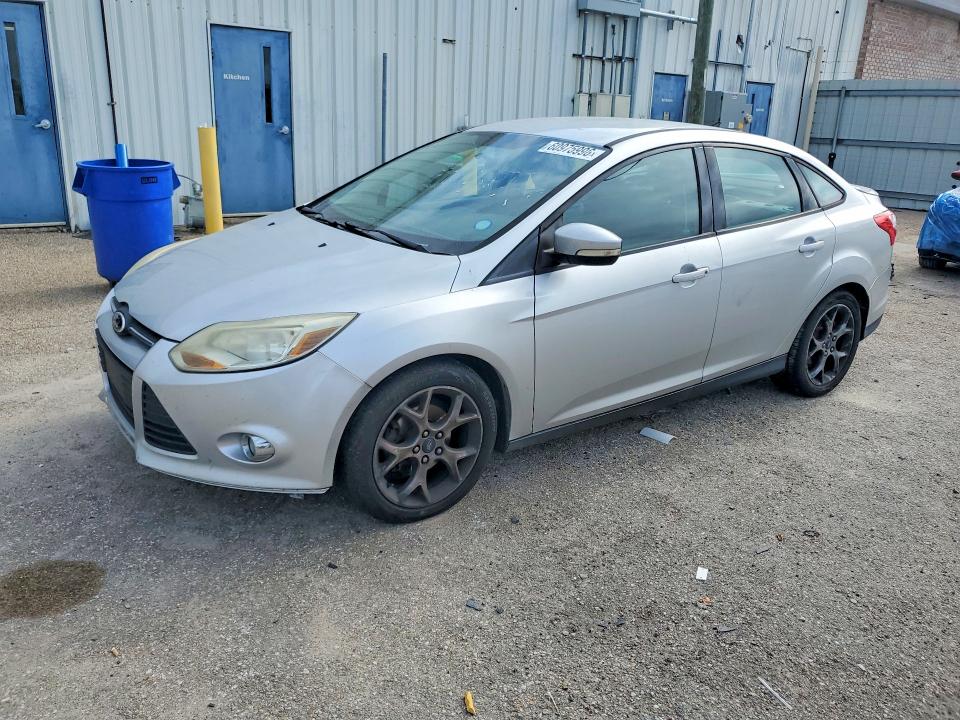 60975996 :رقم المزاد ، 1FADP3F22EL134995 vin ، 2014 Ford Focus مزاد بيع