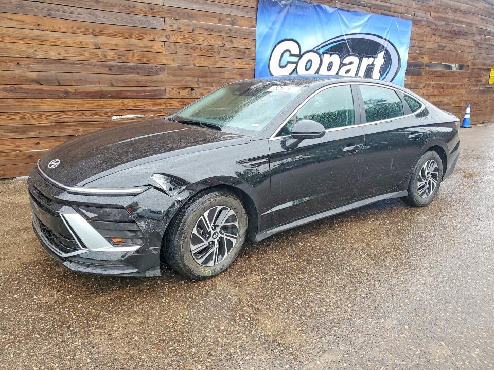 2026 Hyundai Sonata Hybrid მანქანა იყიდება აუქციონზე, vin: KMHL24JJ7TA162370, აუქციონის ნომერი: 63475816
