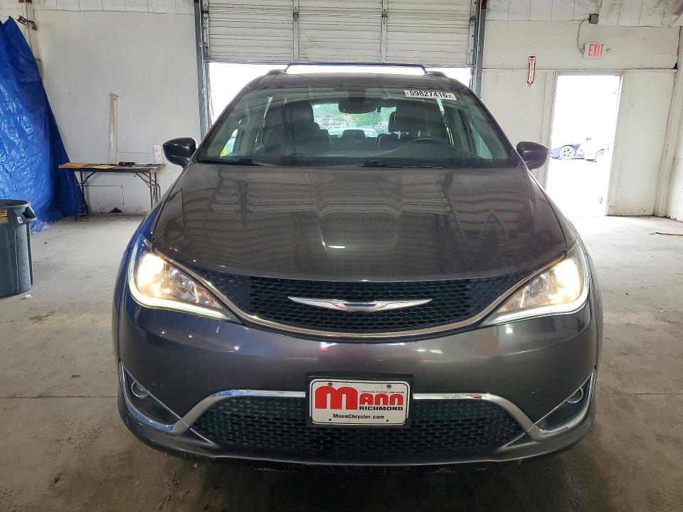 2017 Chrysler Pacifica მანქანა იყიდება აუქციონზე, vin: 2C4RC1EG5HR524966, აუქციონის ნომერი: 59827416