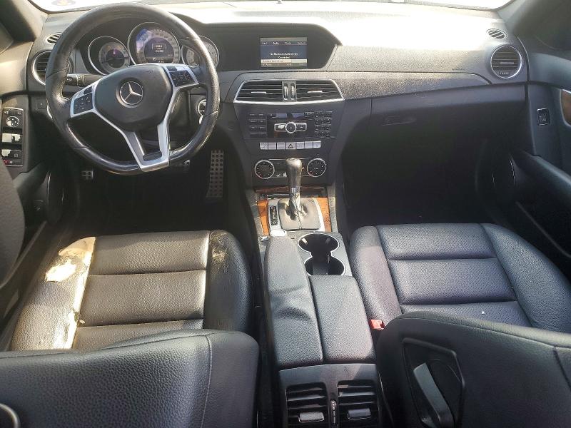 2013 Mercedes-benz C მანქანა იყიდება აუქციონზე, vin: WDDGF8AB3DG106926, აუქციონის ნომერი: 62843956