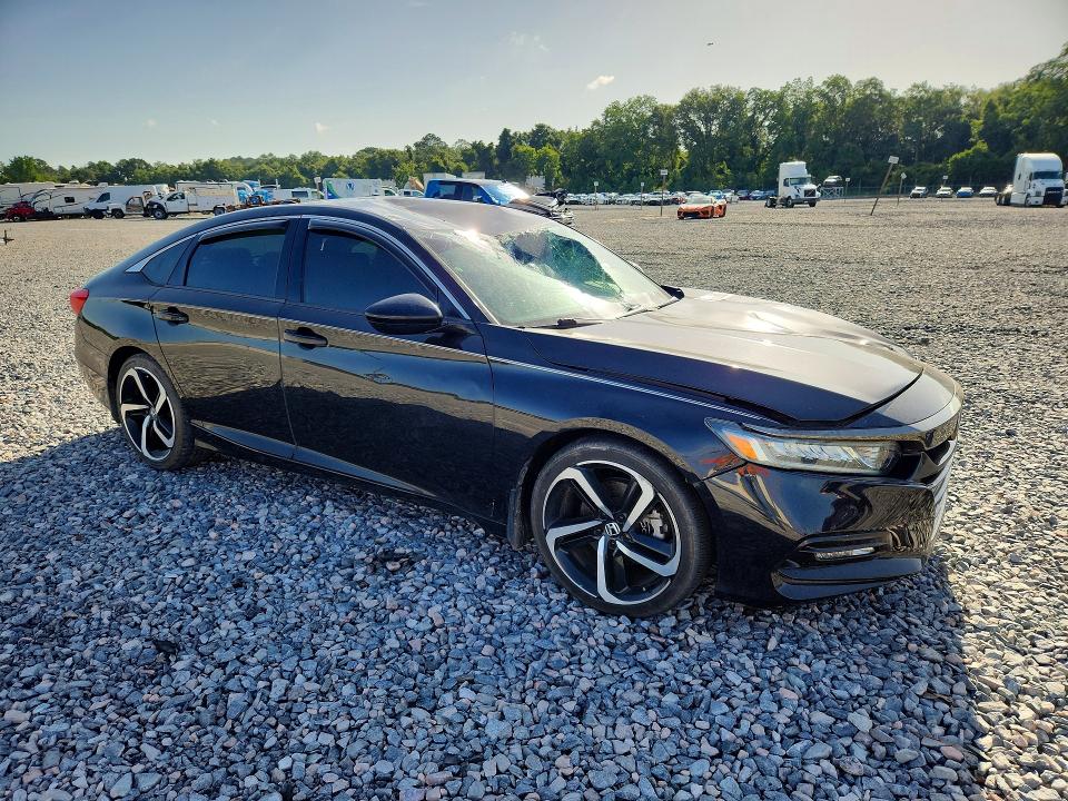 Aukcja sprzedaży 2018 Honda Accord, vin: 1HGCV1F33JA224284, numer aukcji: 60576656
