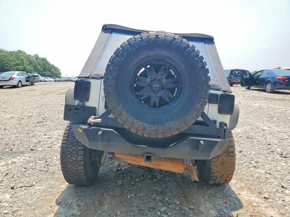 Auction sale of the 2011 Jeep Wrangler Unlimited, vin: 1J4BA5H16BL572251, lot number: 62775726