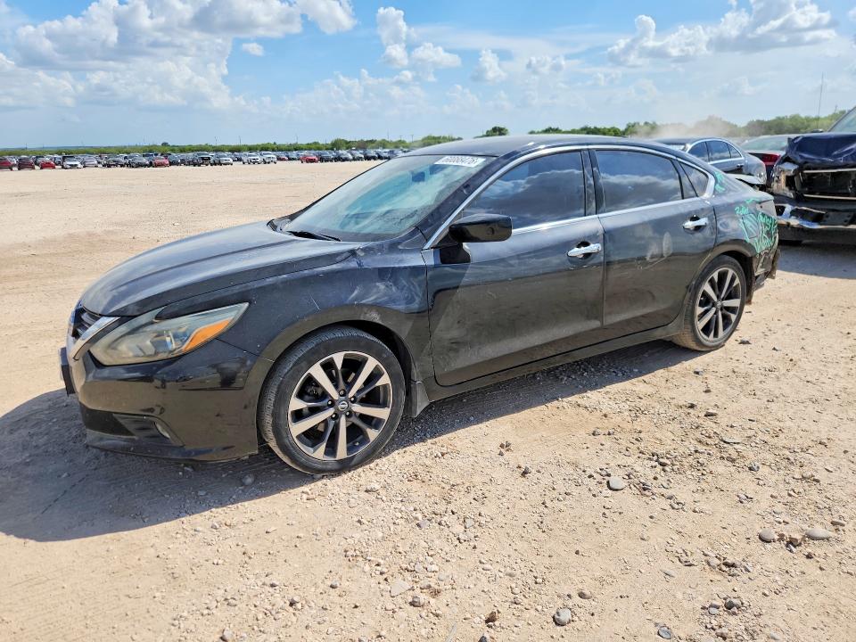 60088476 :رقم المزاد ، 1N4BL3APXGC225828 vin ، 2016 Nissan Altima مزاد بيع
