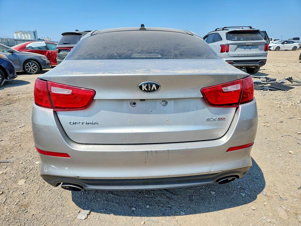 61084696 :رقم المزاد ، 5XXGN4A74FG353089 vin ، 2015 Kia Optima مزاد بيع