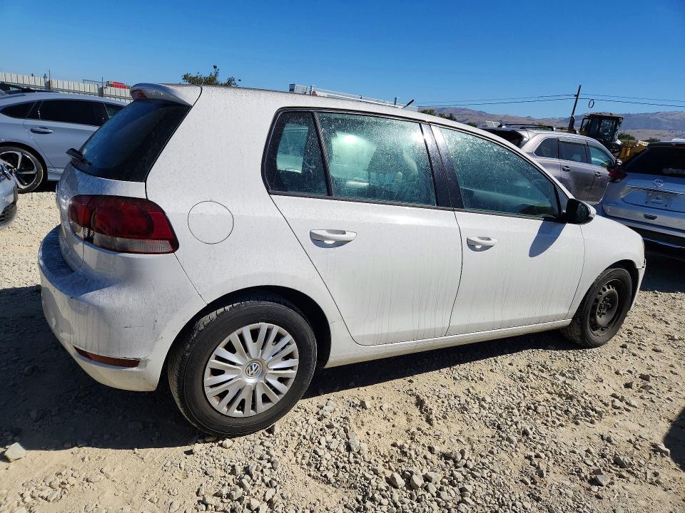 62086066 :رقم المزاد ، WVWDB7AJ1DW131758 vin ، 2013 Volkswagen Golf مزاد بيع