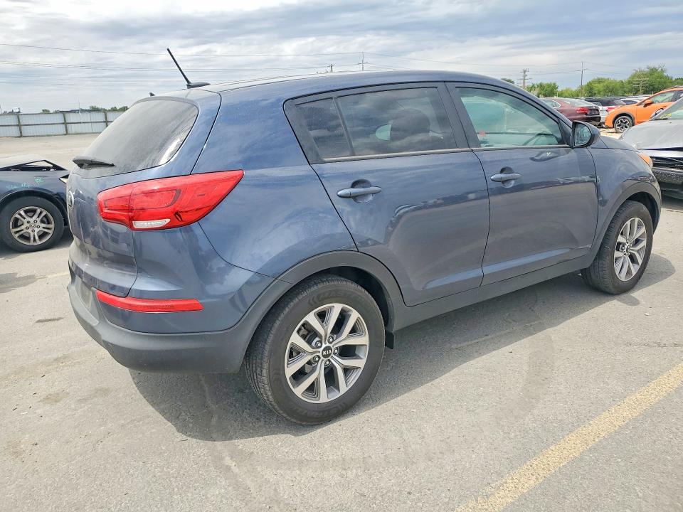 60794826 :رقم المزاد ، KNDPB3AC2F7730088 vin ، 2015 Kia Sportage مزاد بيع