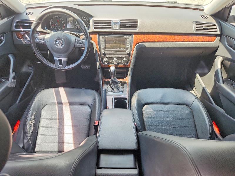 63421256 :رقم المزاد ، 1VWCH7A31CC059856 vin ، 2012 Volkswagen Passat مزاد بيع