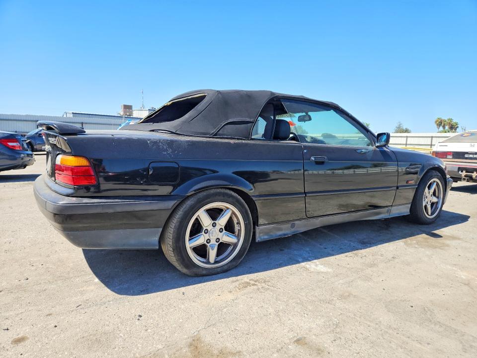62319686 :رقم المزاد ، WBABJ5320SJC82508 vin ، 1995 Bmw 325 مزاد بيع