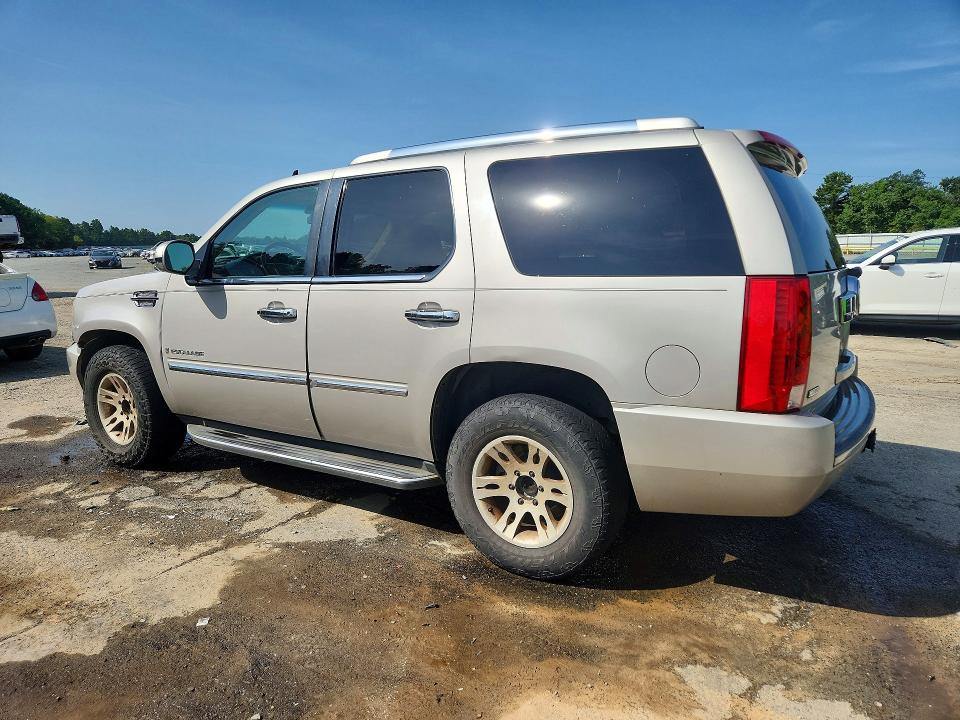 63121196 :رقم المزاد ، 1GYFC23259R191301 vin ، 2009 Cadillac Escalade مزاد بيع