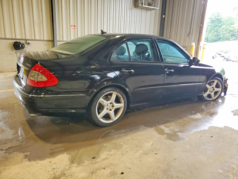 59996236 :رقم المزاد ، WDBUF87X79B390287 vin ، 2009 Mercedes-benz E مزاد بيع