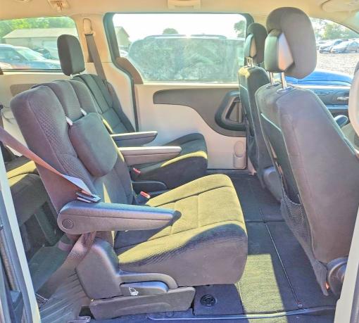 60661646 :رقم المزاد ، 2C4RDGBG8DR618581 vin ، 2013 Dodge Grand Caravan مزاد بيع