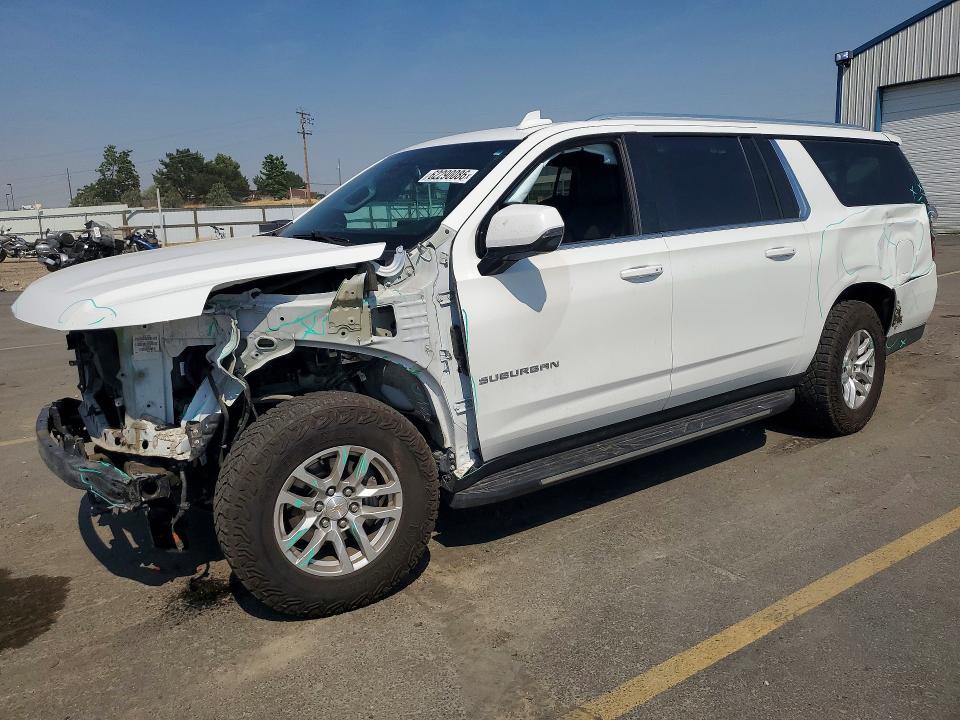Продажа на аукционе авто 2022 Chevrolet Suburban, vin: 1GNSKCKD8NR231355, номер лота: 62290086