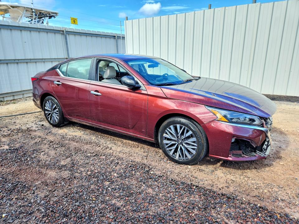 Auction sale of the 2025 Nissan Altima, vin: 1N4BL4DV5SN300433, lot number: 59707216