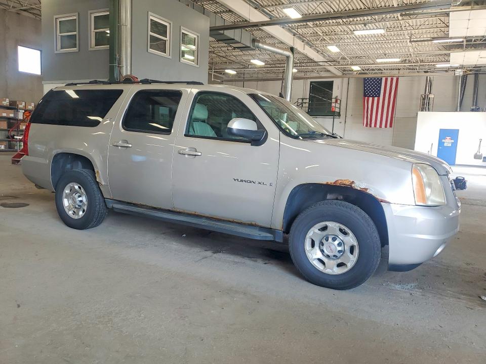 63214706 :رقم المزاد ، 1GKGK66K79R132450 vin ، 2009 Gmc Yukon Xl مزاد بيع