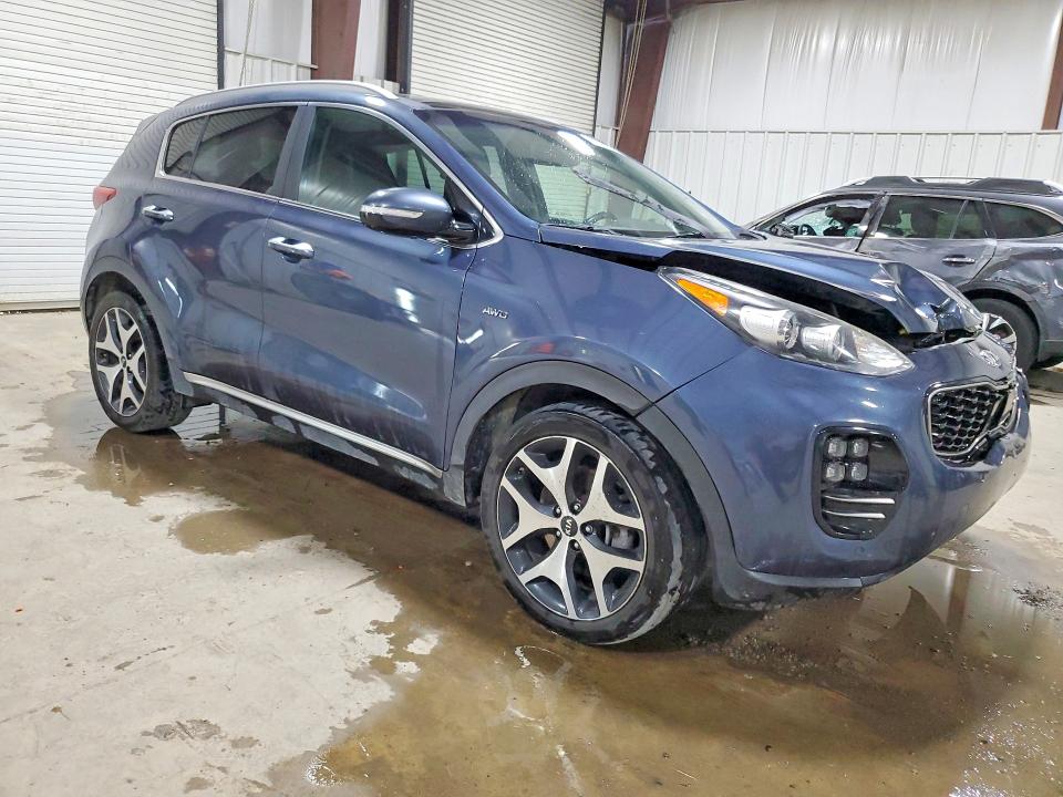 59242756 :رقم المزاد ، KNDPRCA69H7207806 vin ، 2017 Kia Sportage مزاد بيع