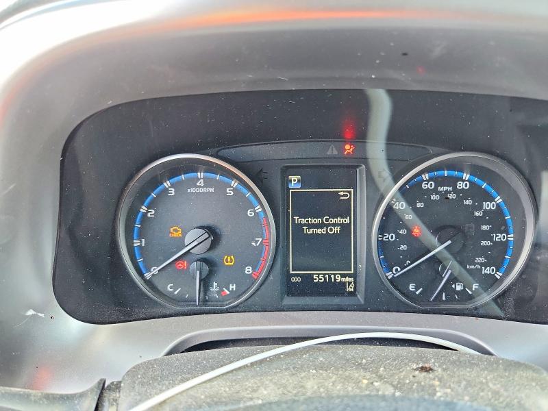 61715116 :رقم المزاد ، JTMWFREV5JJ742844 vin ، 2018 Toyota Rav4 مزاد بيع