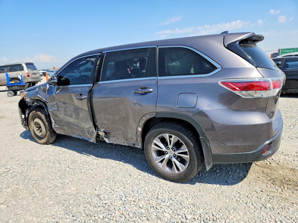 Продаж на аукціоні авто 2015 Toyota Highlander, vin: 5TDBKRFH9FS102195, номер лоту: 61880056