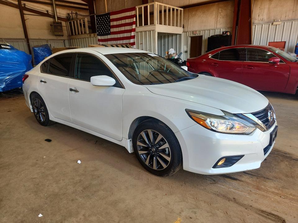 2016 Nissan Altima მანქანა იყიდება აუქციონზე, vin: 1N4AL3AP6GC262001, აუქციონის ნომერი: 61239926
