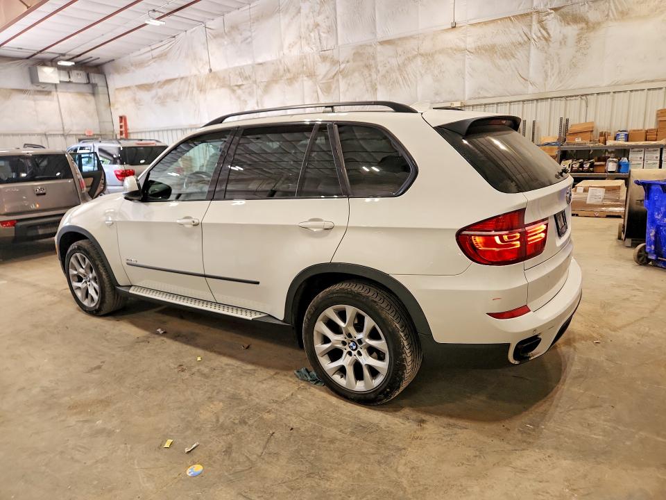 61424786 :رقم المزاد ، 5UXZV8C55CL425729 vin ، 2012 Bmw X5 مزاد بيع