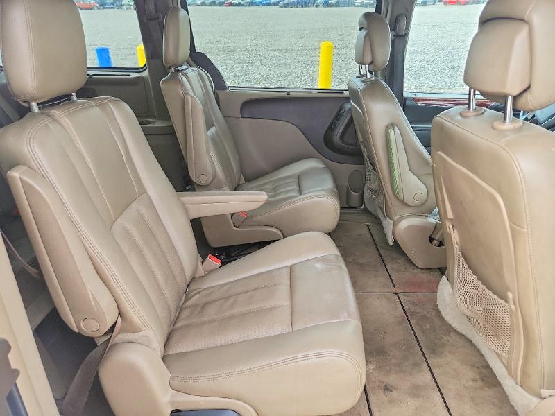 2013 Chrysler Town & Country მანქანა იყიდება აუქციონზე, vin: 2C4RC1CG0DR708712, აუქციონის ნომერი: 60171756