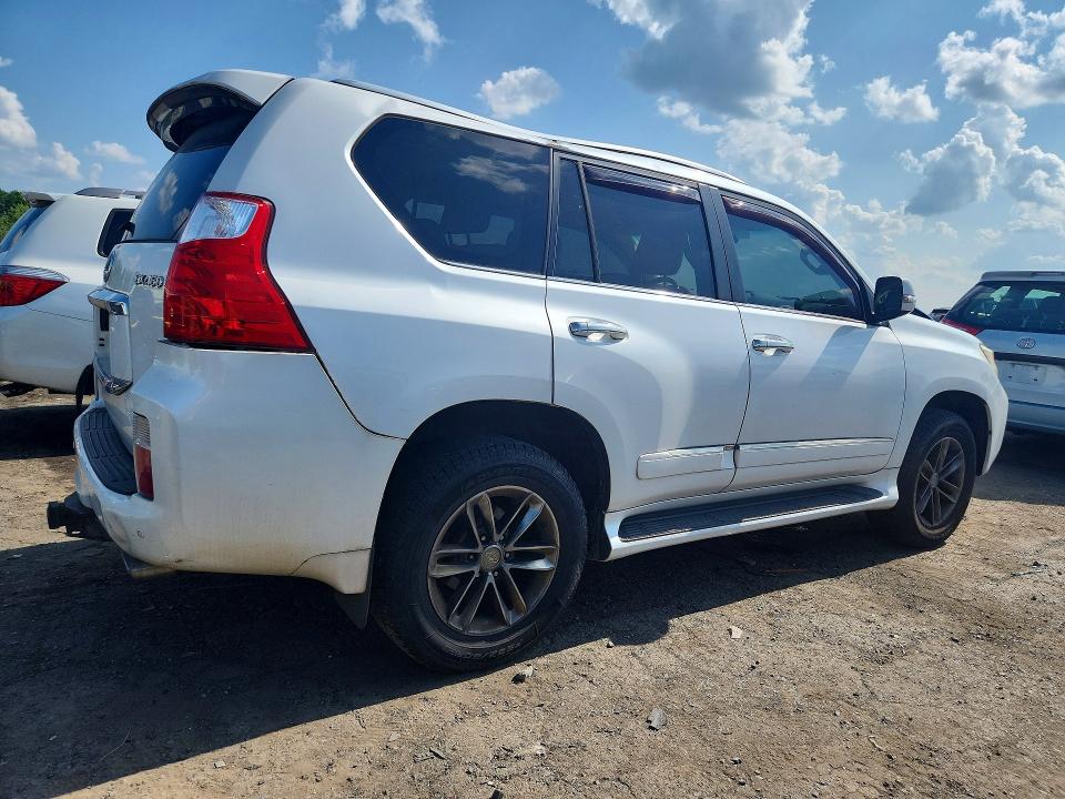 2013 Lexus Gx მანქანა იყიდება აუქციონზე, vin: JTJBM7FX5D5050330, აუქციონის ნომერი: 62414916