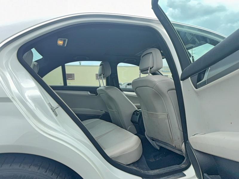Aukcja sprzedaży 2013 Mercedes-benz C, vin: WDDGF8AB6DR274838, numer aukcji: 63198436
