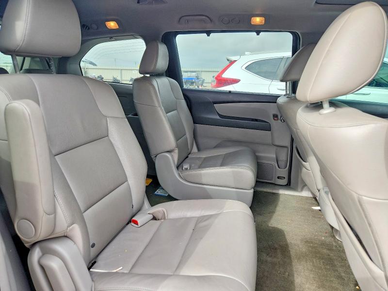 Продажа на аукционе авто 2015 Honda Odyssey, vin: 5FNRL5H66FB099955, номер лота: 61447206