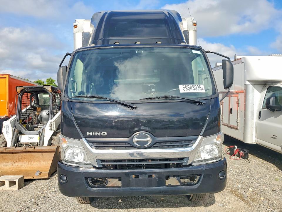 Aukcja sprzedaży 2018 Hino 155, vin: JHHYDM1H6JK005256, numer aukcji: 59543926
