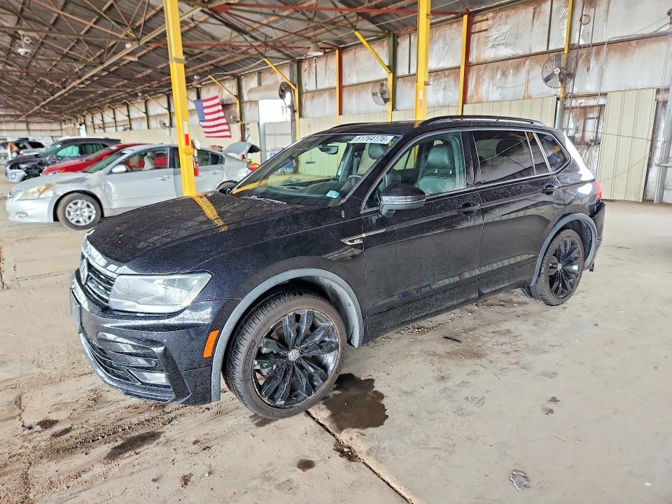 Продажа на аукционе авто 2021 Volkswagen Tiguan, vin: 3VV2B7AX5MM106665, номер лота: 61764176