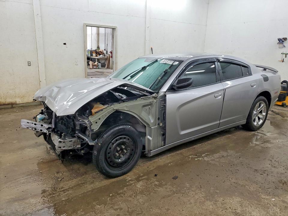 Продаж на аукціоні авто 2014 Dodge Charger, vin: 2C3CDXBG2EH102282, номер лоту: 61373116