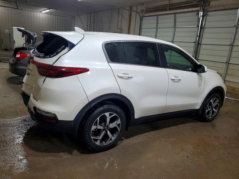 2021 Kia Sportage მანქანა იყიდება აუქციონზე, vin: KNDPM3AC4M7945723, აუქციონის ნომერი: 62327226