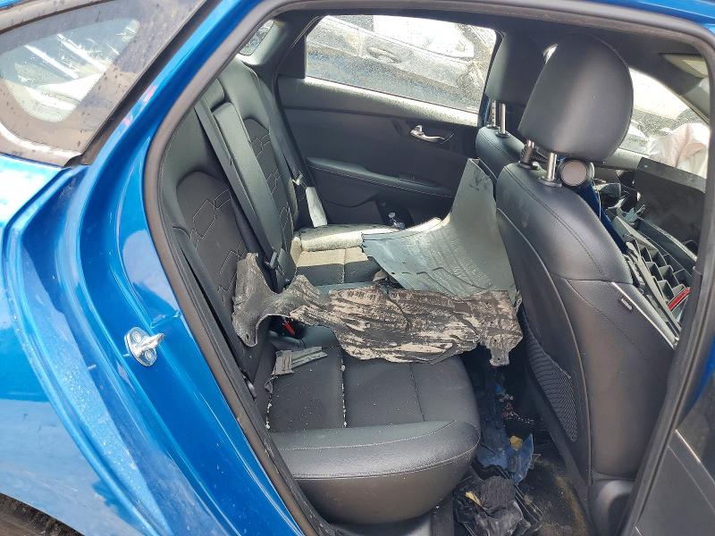 61362406 :رقم المزاد ، 3KPF54AD8RE702933 vin ، 2024 Kia Forte مزاد بيع