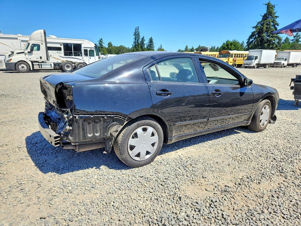 2004 Mitsubishi Galant მანქანა იყიდება აუქციონზე, vin: 4A3AB36F44E081411, აუქციონის ნომერი: 63241936