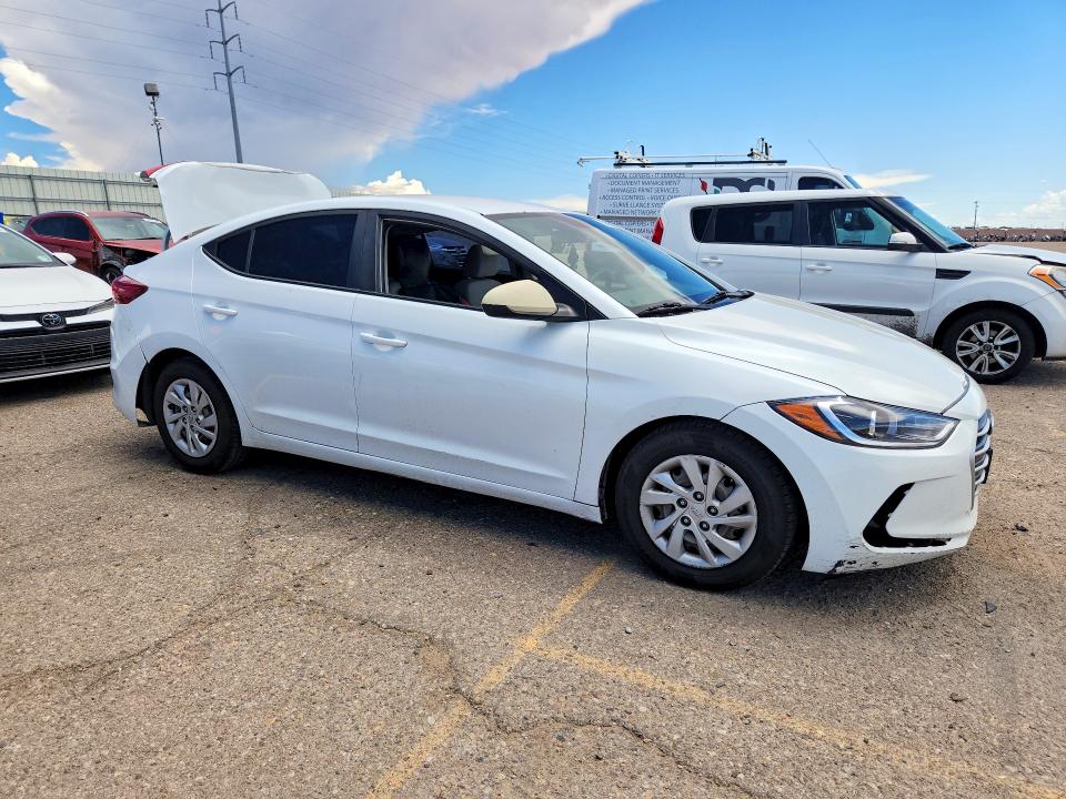 Продажа на аукционе авто 2017 Hyundai Elantra, vin: 5NPD74LF3HH209767, номер лота: 62346106