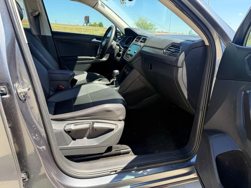 2021 Volkswagen Tiguan მანქანა იყიდება აუქციონზე, vin: 3VV3B7AX5MM082002, აუქციონის ნომერი: 63634936