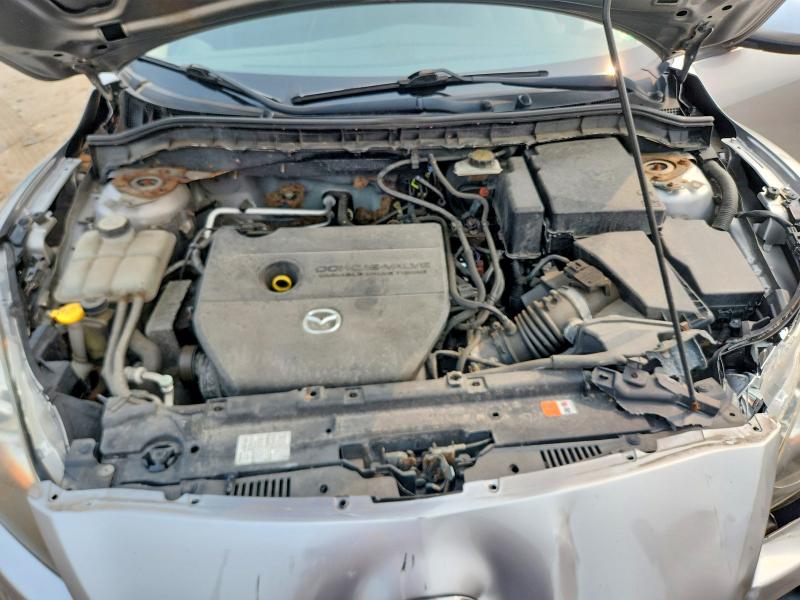 60970526 :رقم المزاد ، JM1BL1UG0B1422358 vin ، 2011 Mazda 3 4d I Spt مزاد بيع
