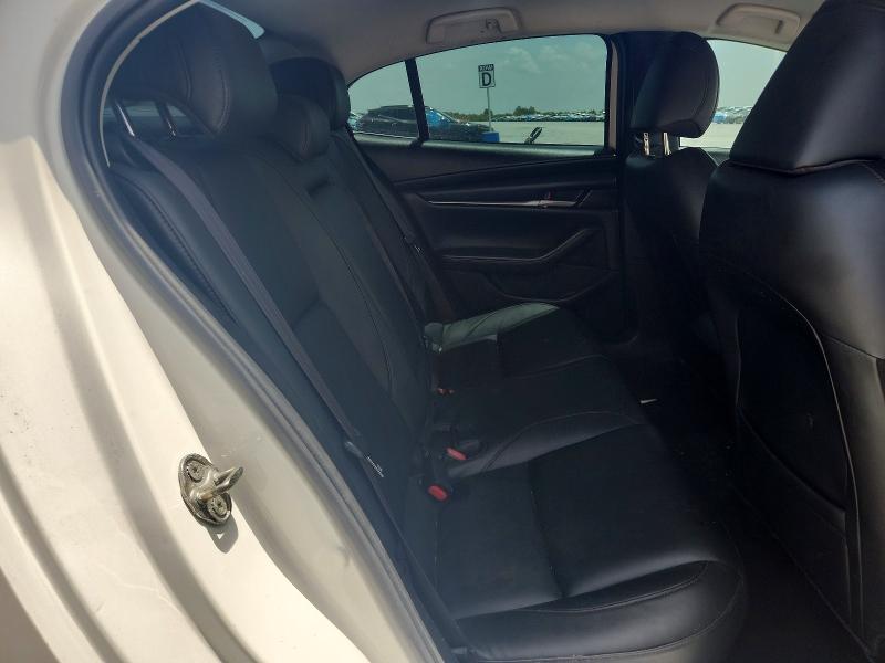 Продажа на аукционе авто 2021 Mazda 3, vin: JM1BPABL4M1330662, номер лота: 60972196