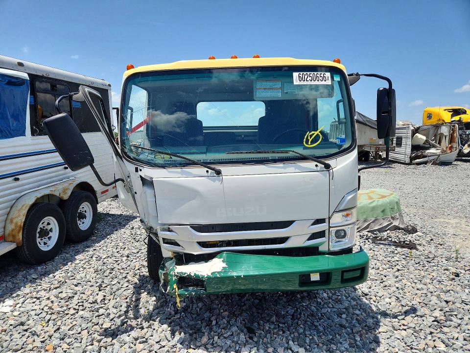 60250656 :رقم المزاد ، JALE5W164R7305405 vin ، 2024 Isuzu Nrr مزاد بيع