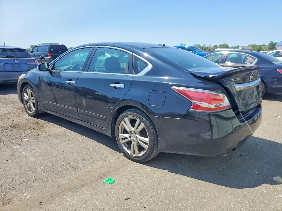2015 Nissan Altima მანქანა იყიდება აუქციონზე, vin: 1N4BL3AP1FC417637, აუქციონის ნომერი: 61556716