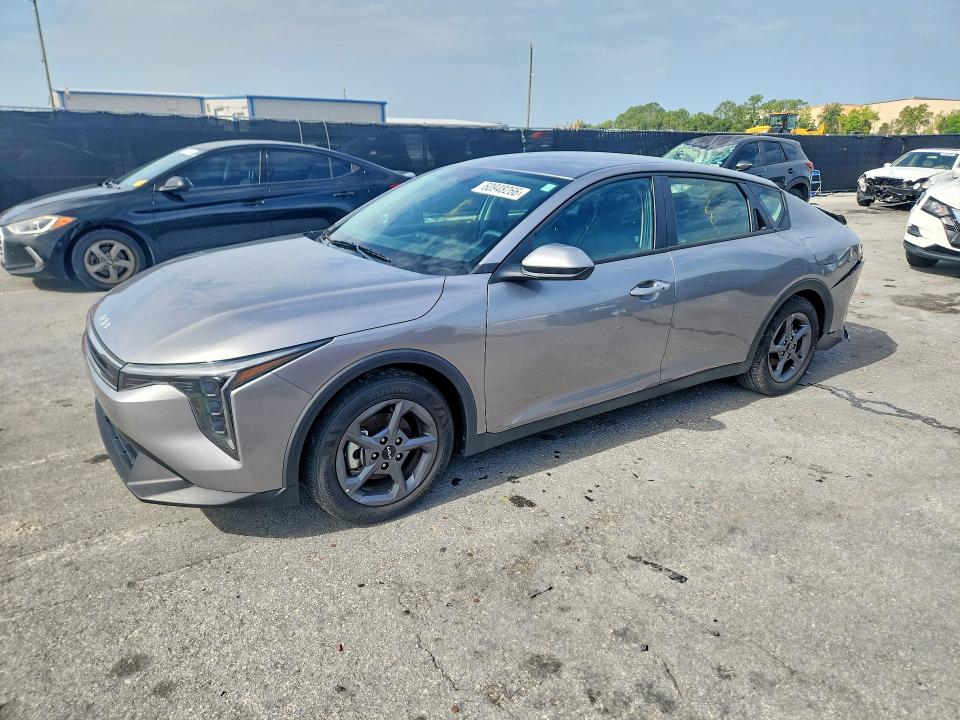 60948266 :رقم المزاد ، 3KPFT4DE7SE188508 vin ، 2025 Kia K4 مزاد بيع