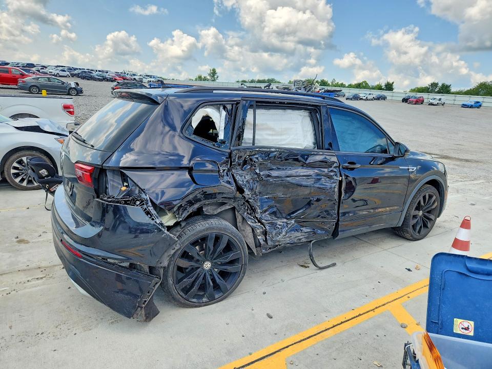 Продажа на аукционе авто 2020 Volkswagen Tiguan, vin: 3VV3B7AX5LM116809, номер лота: 62085476