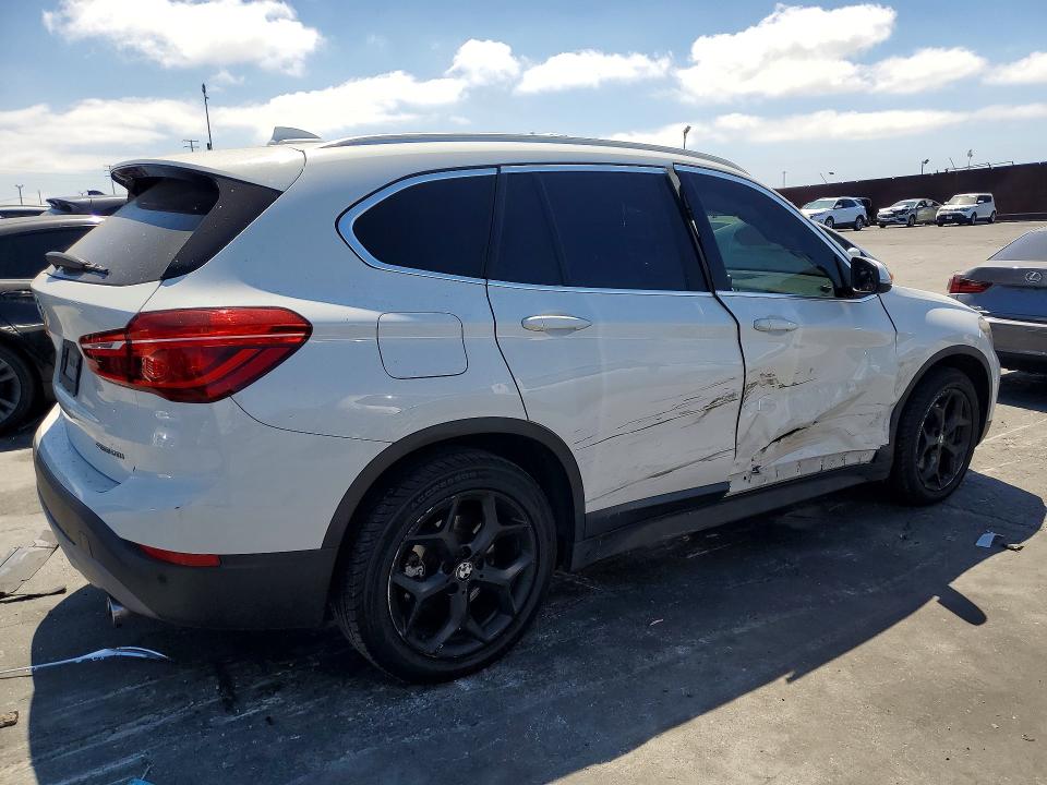 Продаж на аукціоні авто 2018 Bmw X1, vin: WBXHT3C33J5L27453, номер лоту: 61148606