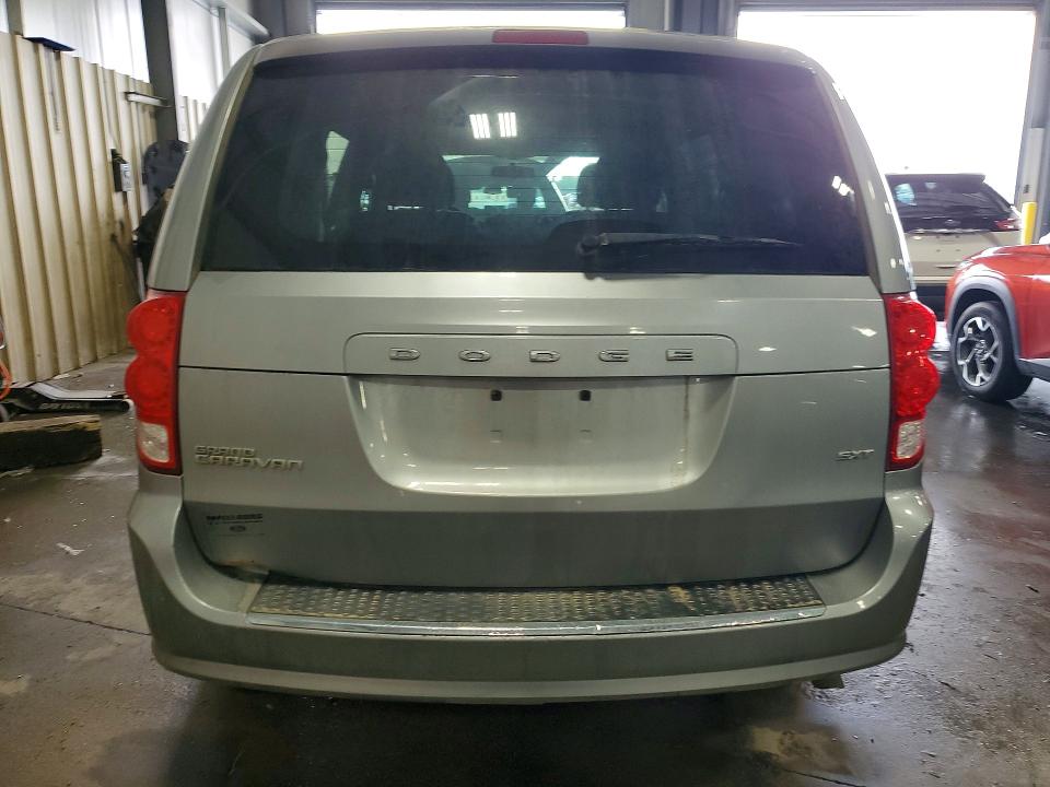 2016 Dodge Grand Caravan მანქანა იყიდება აუქციონზე, vin: 2C4RDGCGXGR132115, აუქციონის ნომერი: 62770336