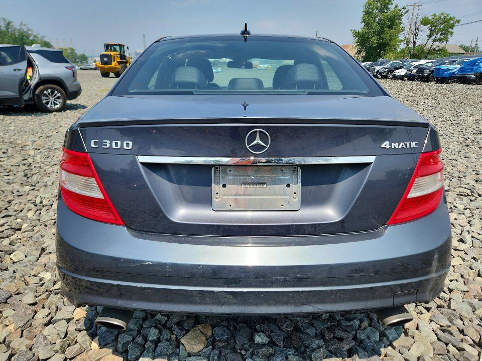 61771446 :رقم المزاد ، WDDGF8BB2BR183268 vin ، 2011 Mercedes-benz C مزاد بيع